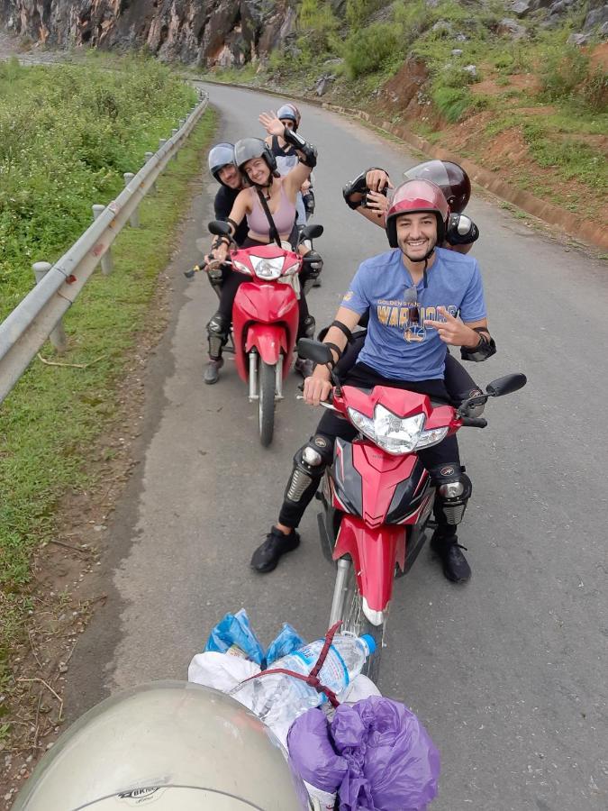HG Hostel&Motorbikes Ha Giang Exterior foto